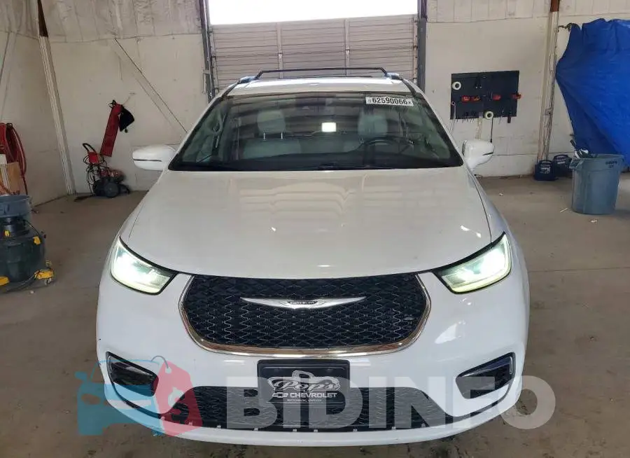 2C4RC1BG7MR528497 Photo# 5