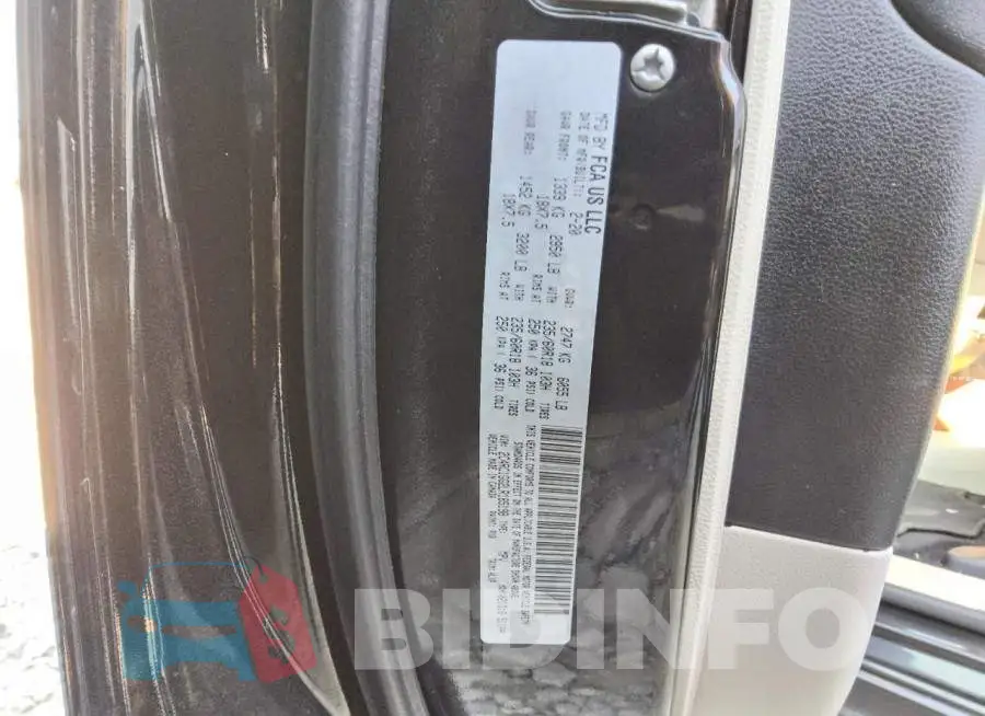 2C4RC1GG2LR185198 Photo# 13