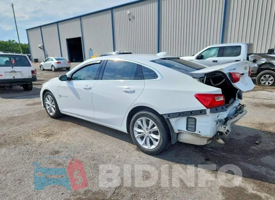 1G1ZD5ST0PF240617 Photo# 2