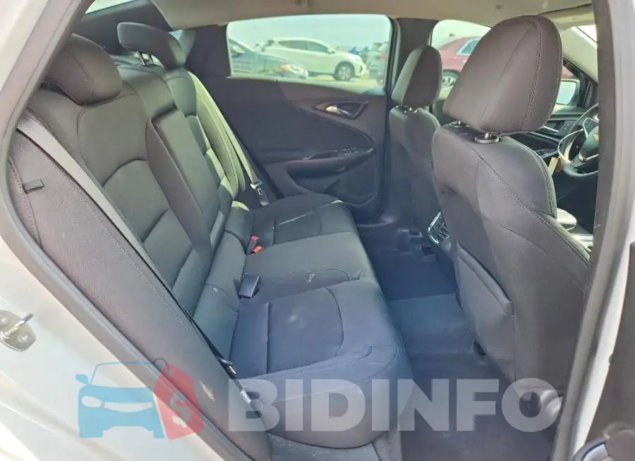 1G1ZD5ST0PF240617 Photo# 10