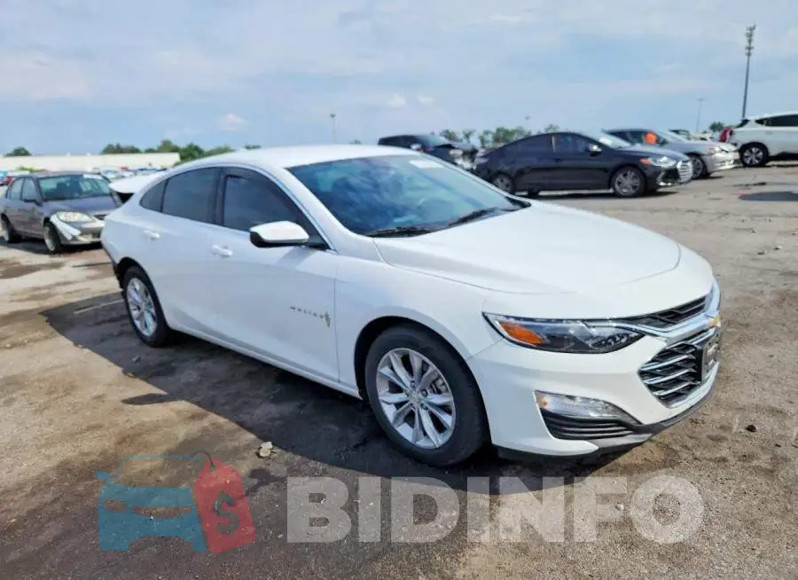 1G1ZD5ST0PF240617 Photo# 4