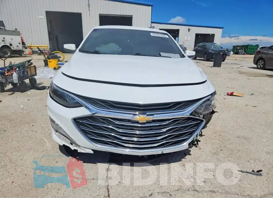 1G1ZD5ST6NF132547 Photo# 5