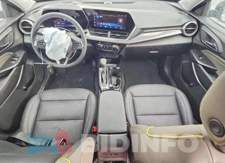 KL77LKEP8SC129951 Photo# 8