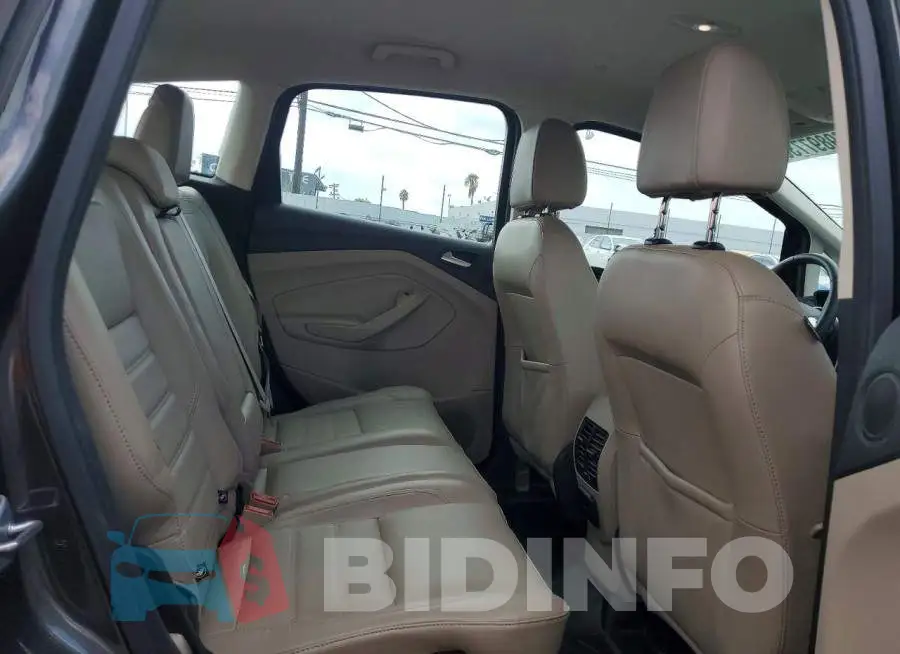 1FADP5FU9HL111117 Photo# 11