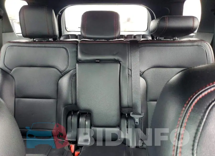 1FM5K8GT8KGA82628 Photo# 10