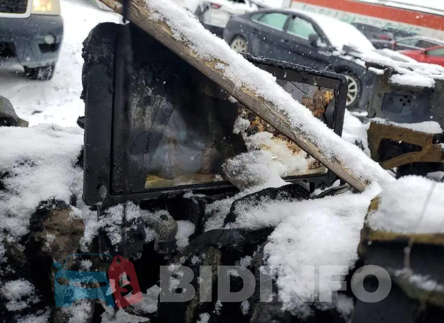 1FTFX1E81NFB15026 Photo# 9