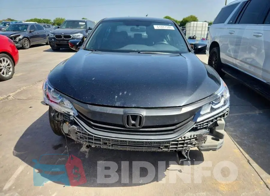 1HGCR2F53HA230558 Photo# 5