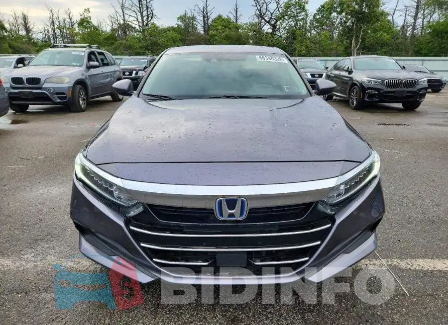 1HGCV3F10MA004633 Photo# 5