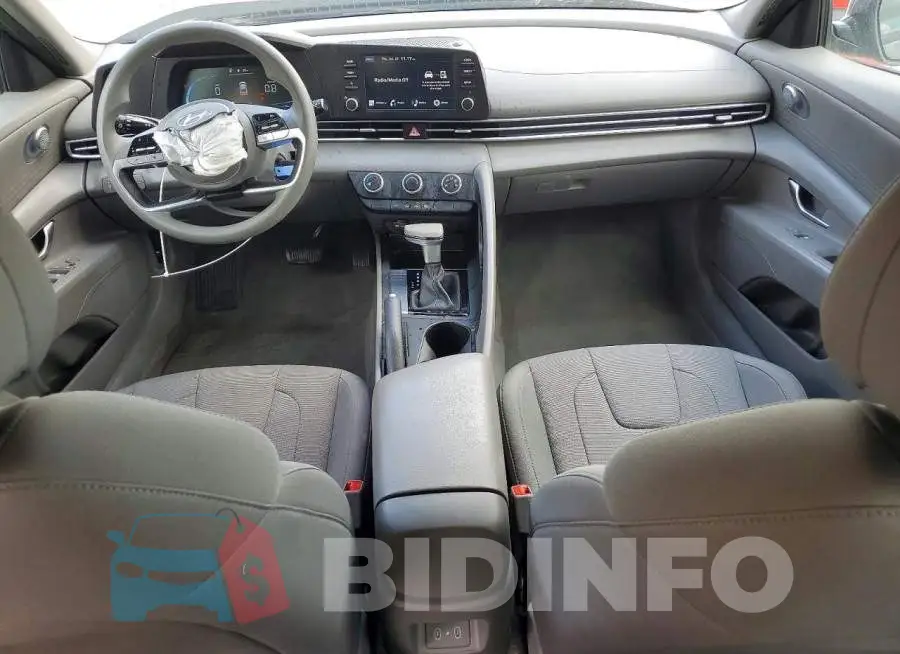 KMHLL4DG2SU869161 Photo# 8