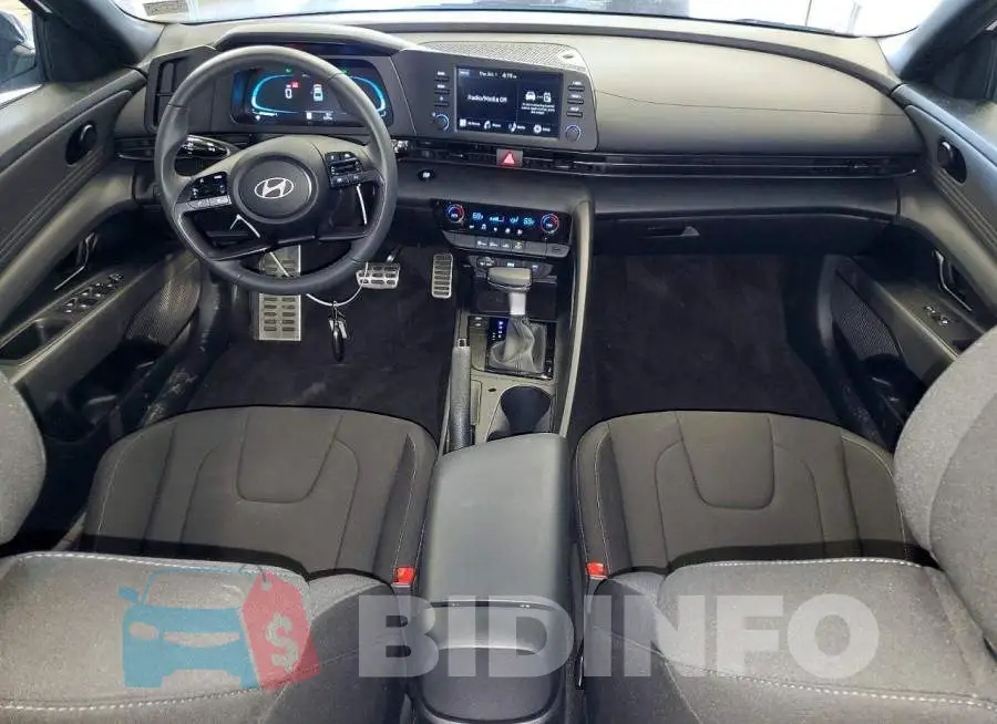 KMHLM4DG1TU239694 Photo# 8