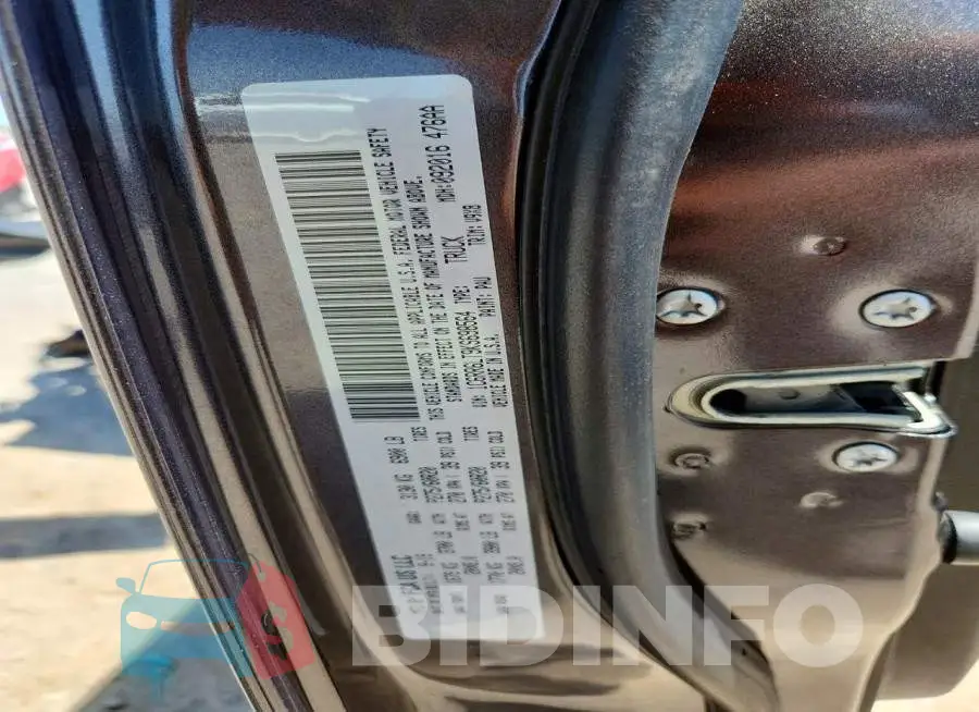 1C6RR6LT9KS698564 Photo# 13