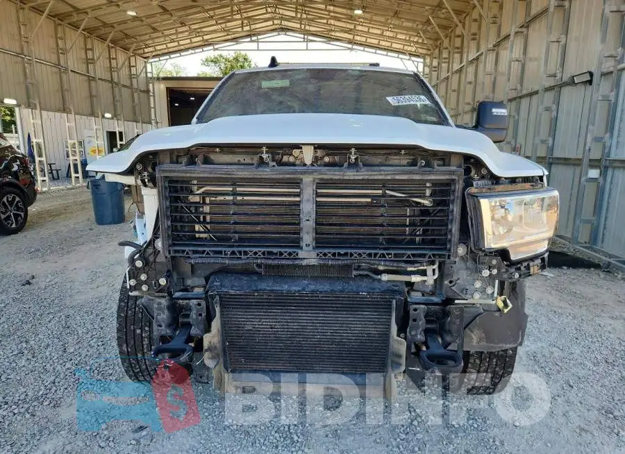 3C63R3HL3RG165589 Photo# 5