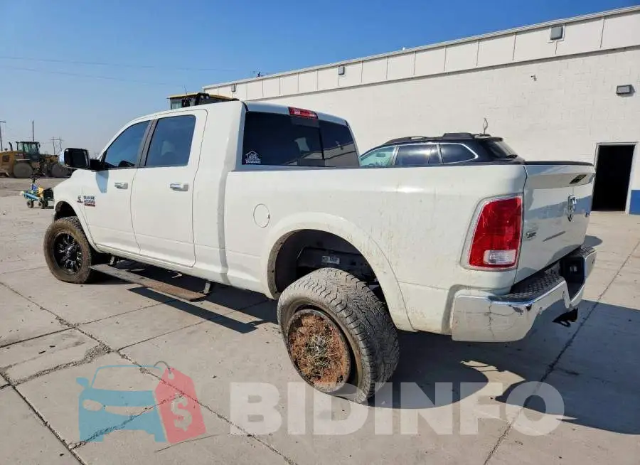 3C6UR5NL9JG117989 Photo# 2