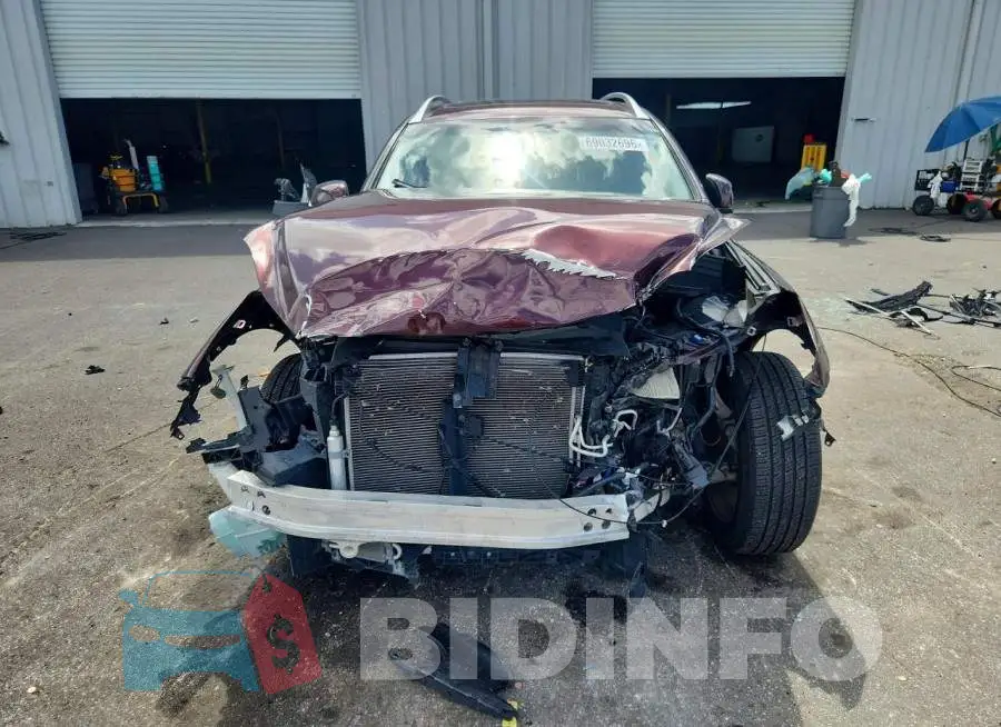 JN1BJ0RP4HM383311 Photo# 5