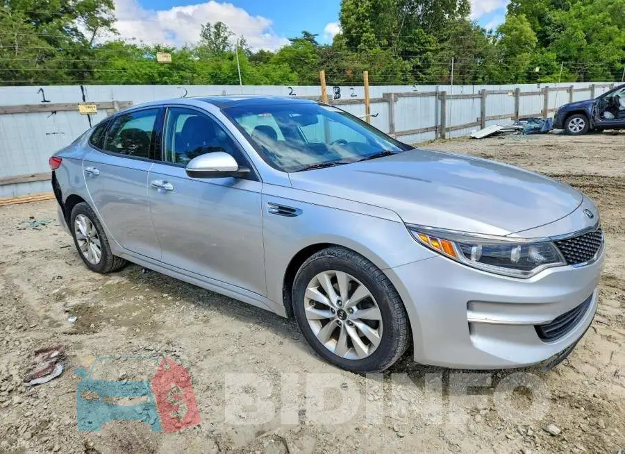5XXGU4L36HG174472 Photo# 4