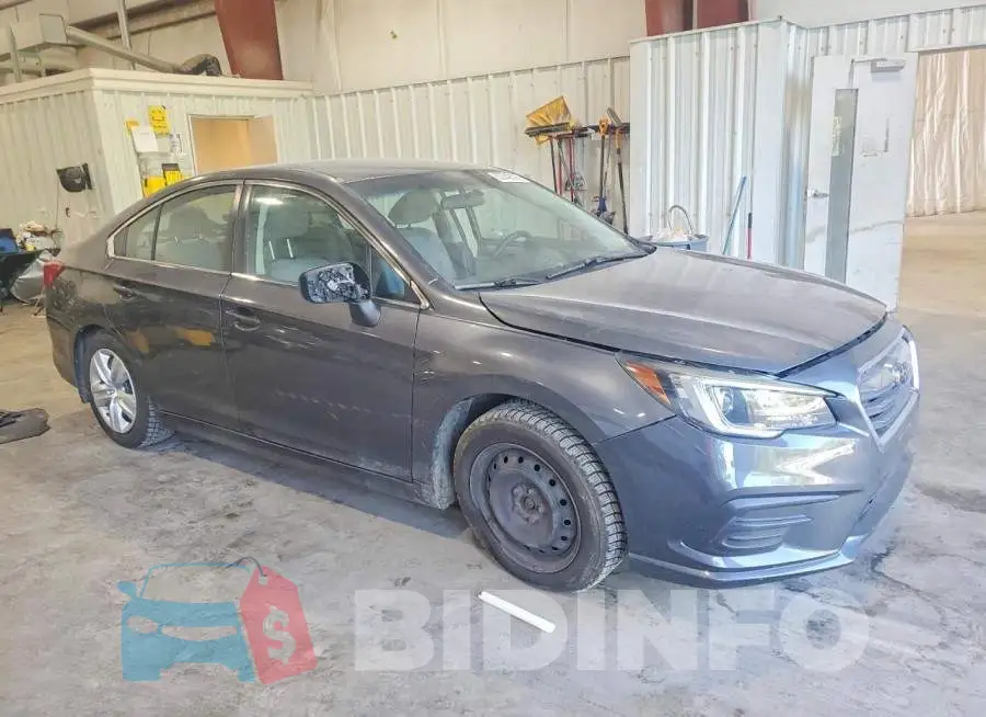 4S3BNAA69J3032366 Photo# 4