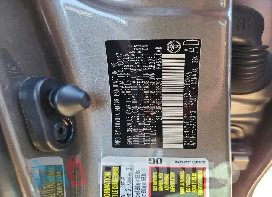 2T1BURHE6JC995201 Photo# 13