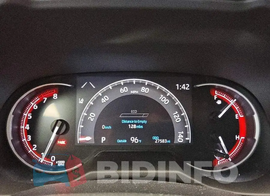 2T3H1RFV1SC350132 Photo# 9