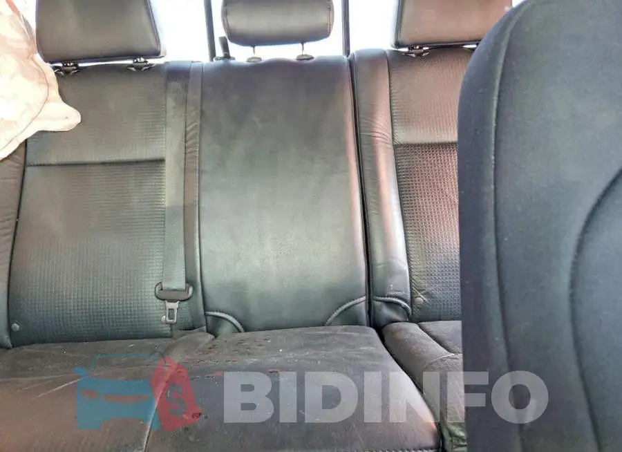 3TMCZ5AN1MM406186 Photo# 10