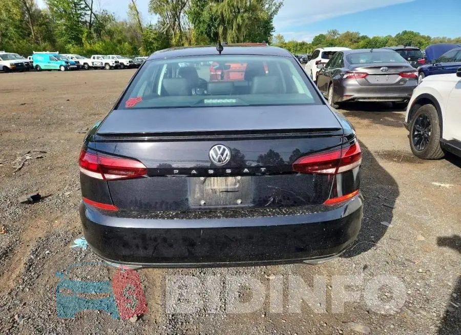 1VWMA7A36LC025923 Photo# 6