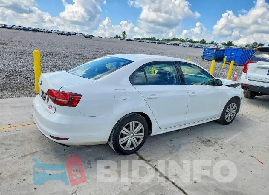 3VW167AJ5HM330337 Photo# 3