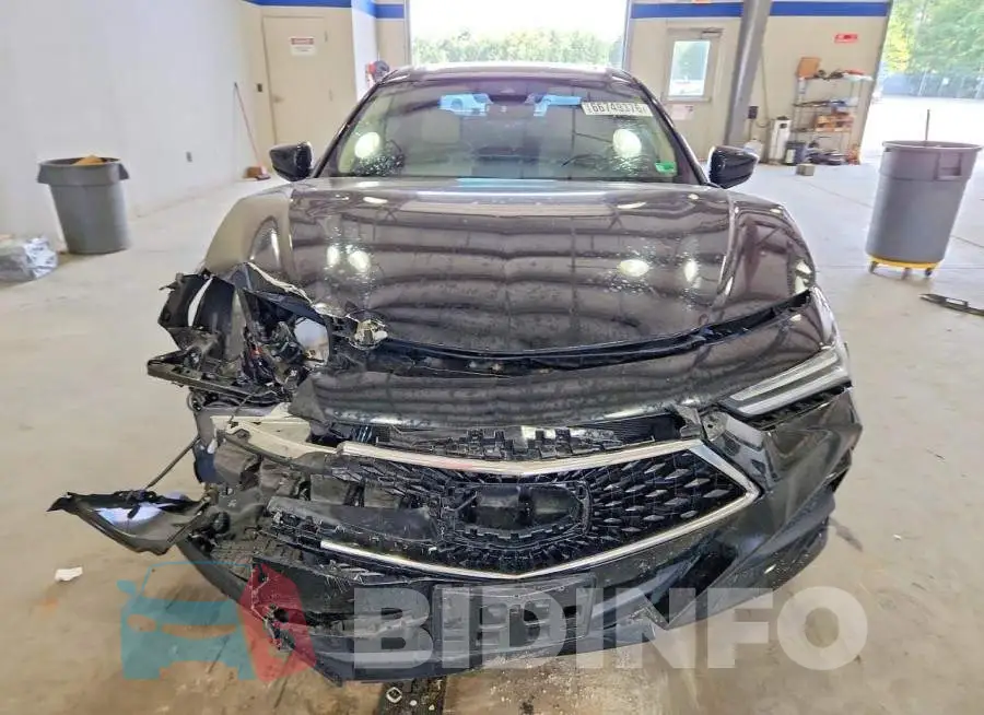 19UUB5F33PA001689 Photo# 5