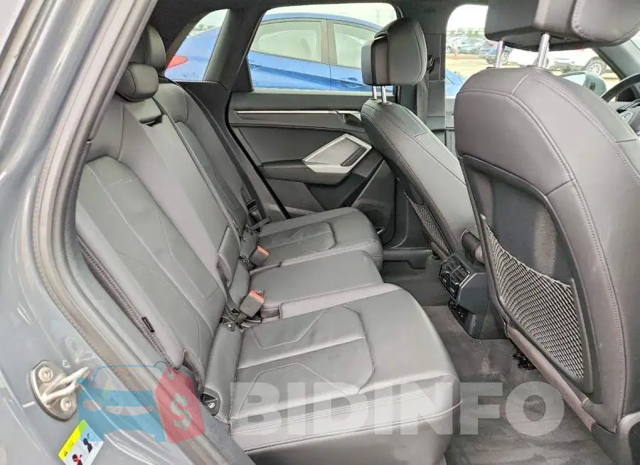 WA1BUDF30M1108621 Photo# 11