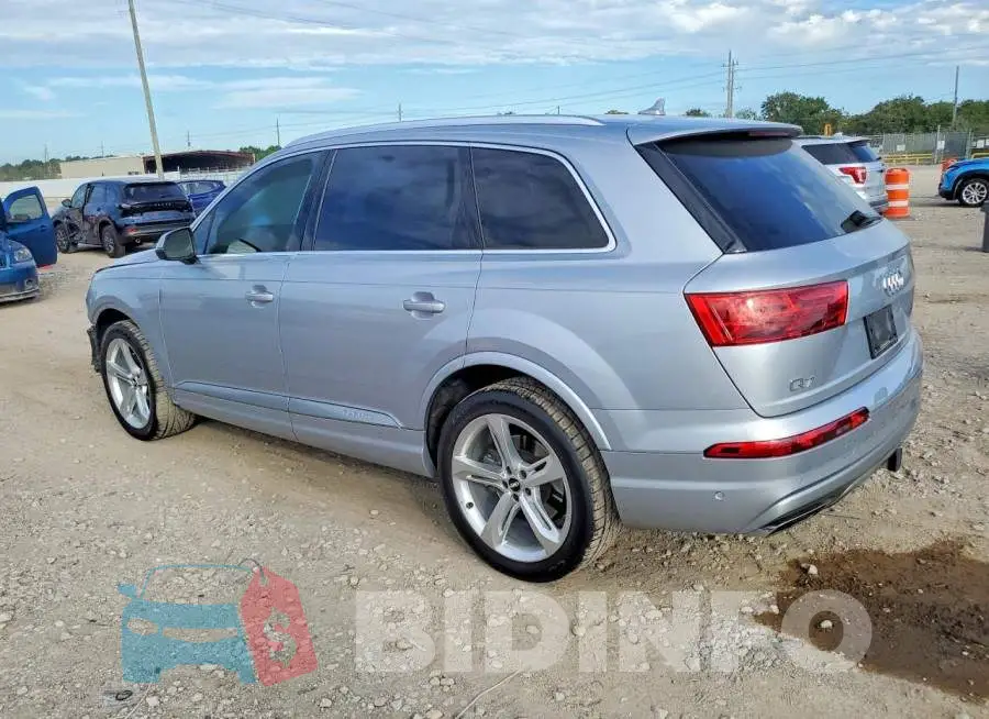 WA1VAAF78KD048946 Photo# 2