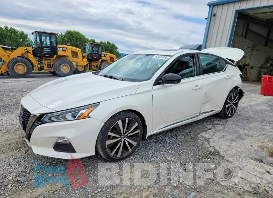 1N4BL4CV3KC113351 Photo# 1