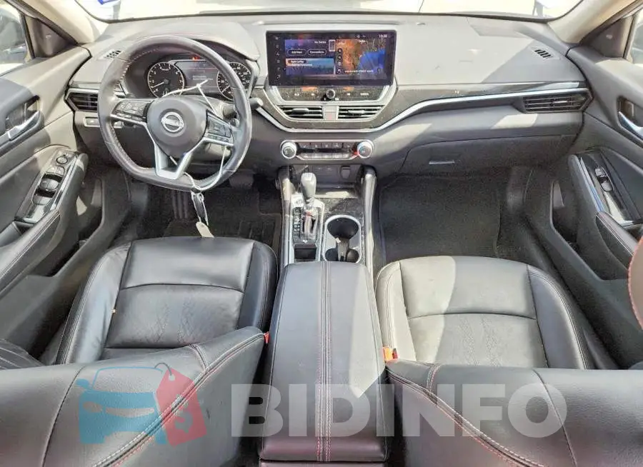 1N4BL4CV3RN338982 Photo# 8