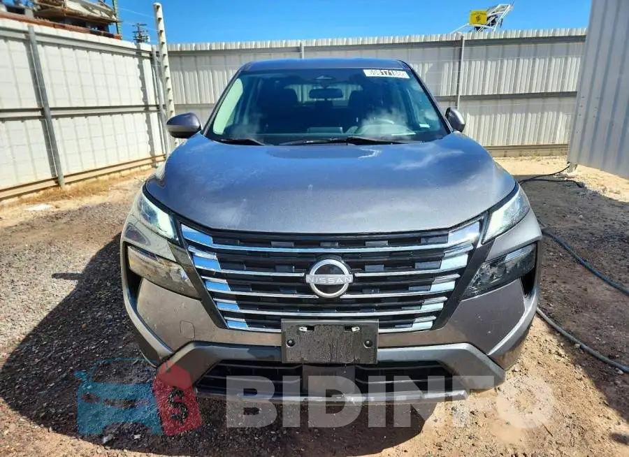 5N1BT3BA2RC727171 Photo# 5