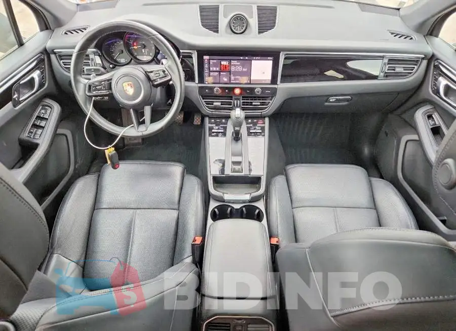 WP1AA2A54PLB17532 Photo# 8
