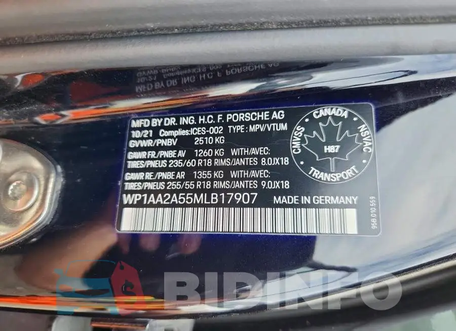 WP1AA2A55MLB17907 Photo# 13