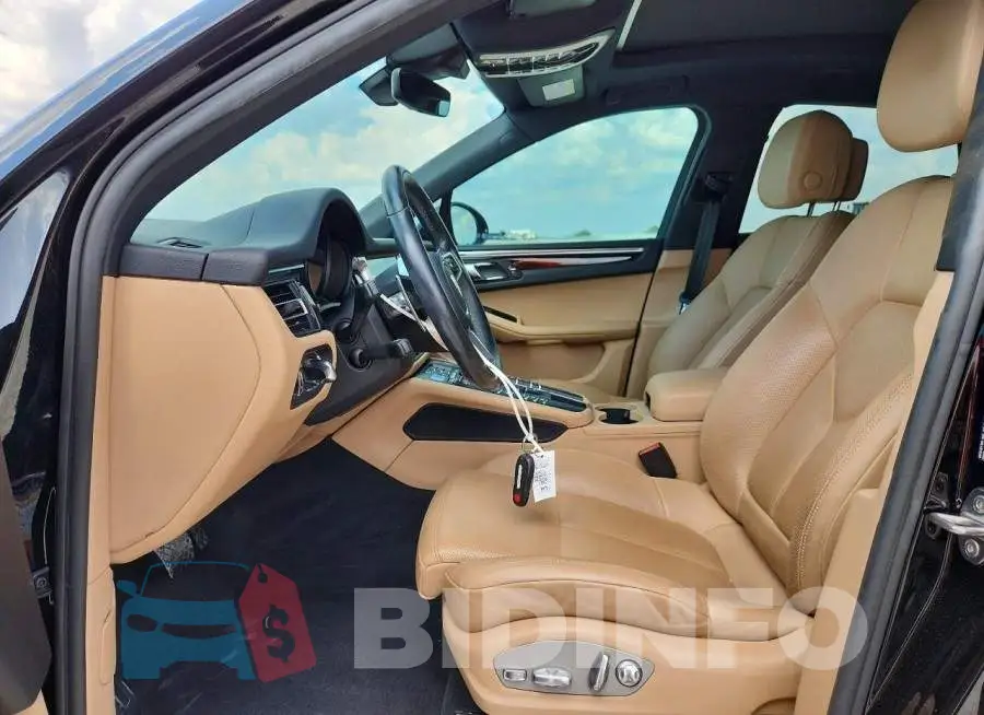 WP1AB2A57MLB33071 Photo# 7