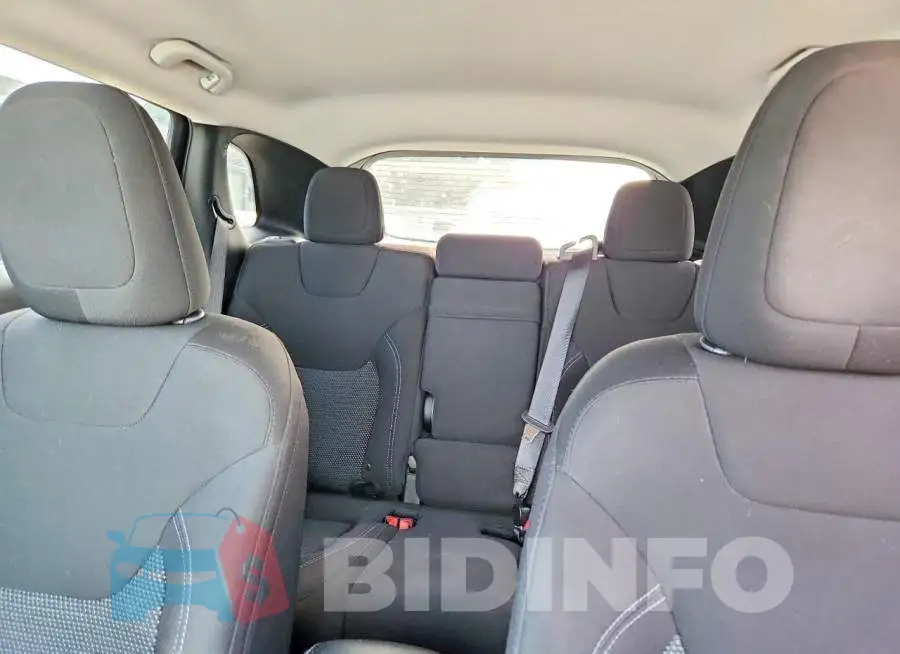 1C4PJLCB5KD312787 Photo# 10