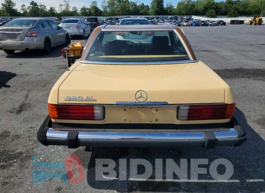 WDBBA45A5CB010691 Photo# 6
