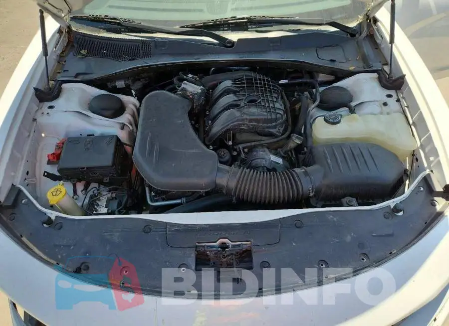 2C3CDXBG0KH753213 Photo# 11