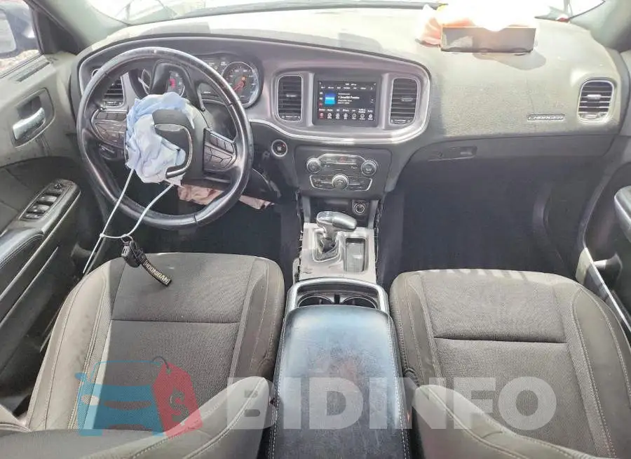 2C3CDXBG8KH700212 Photo# 8