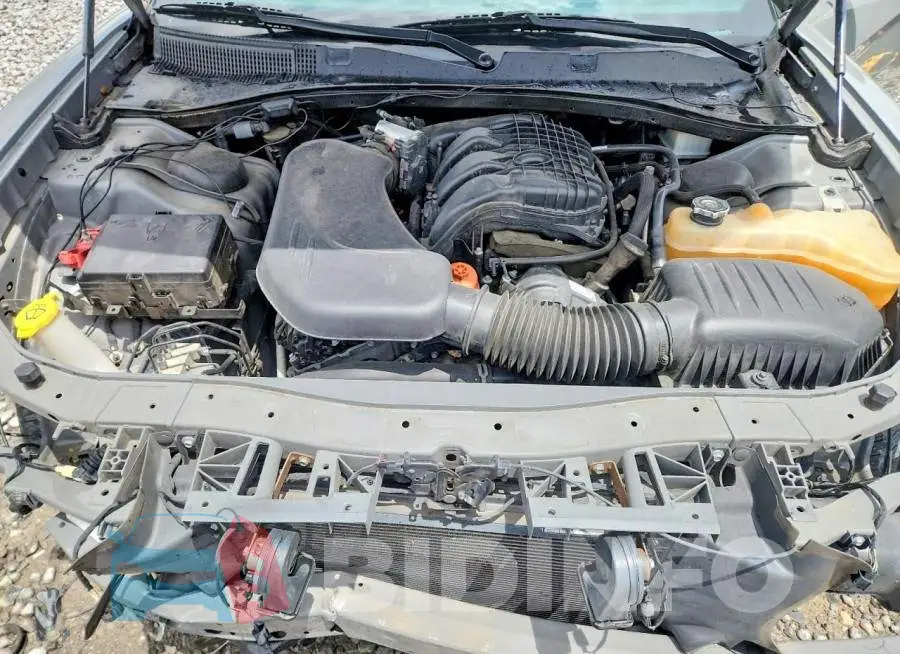 2C3CDXBG8KH700212 Photo# 11