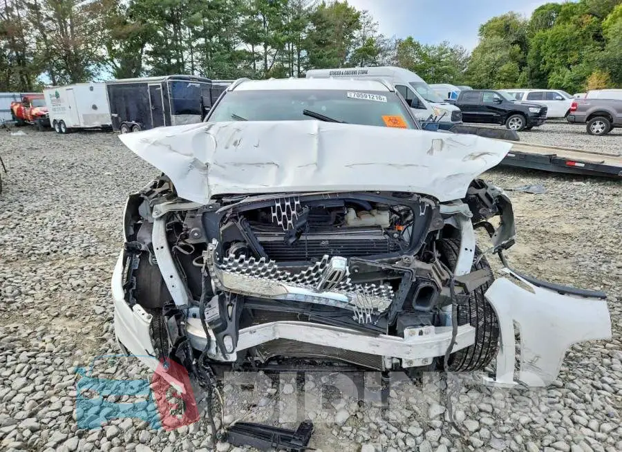5LM5J7XC8LGL12597 Photo# 5