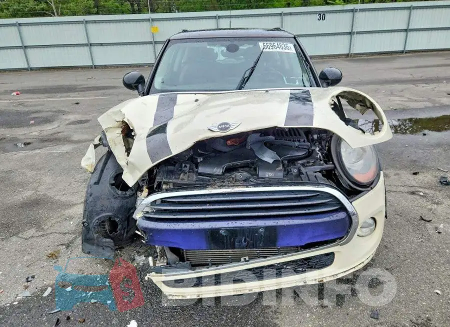 WMWXP5C3XH2F61187 Photo# 5