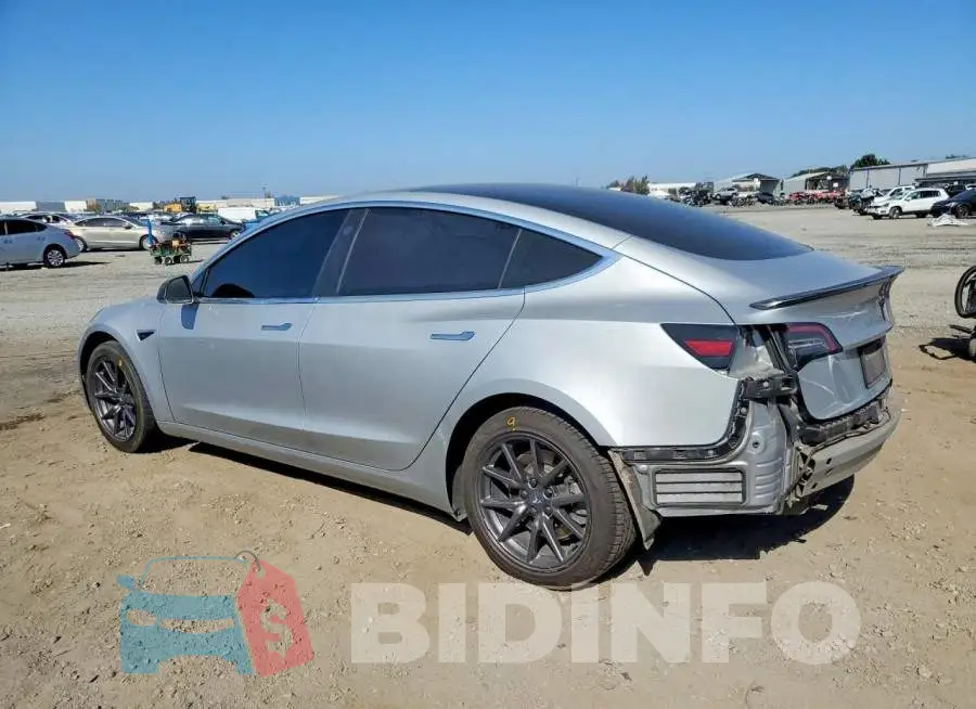 5YJ3E1EA9JF162539 Photo# 2