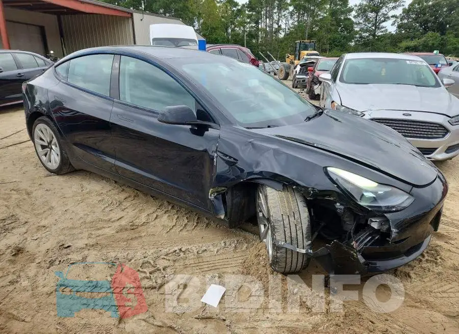 5YJ3E1EAXNF369284 Photo# 4