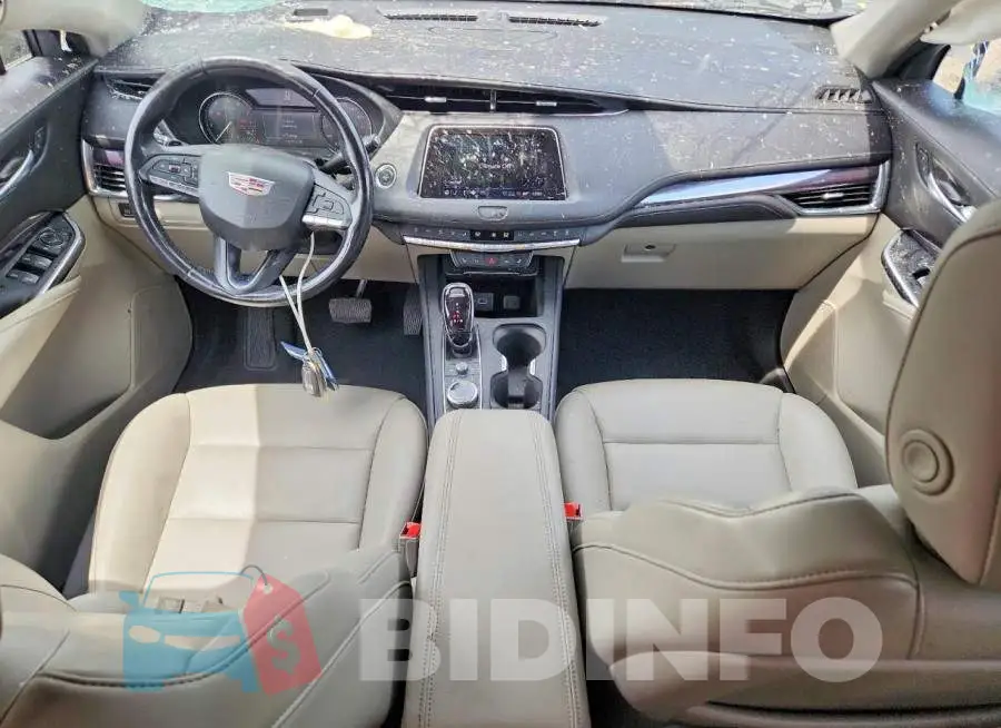 1GYFZBR42NF159019 Photo# 8