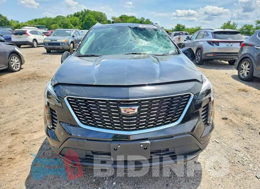 1GYFZBR42NF159019 Photo# 5