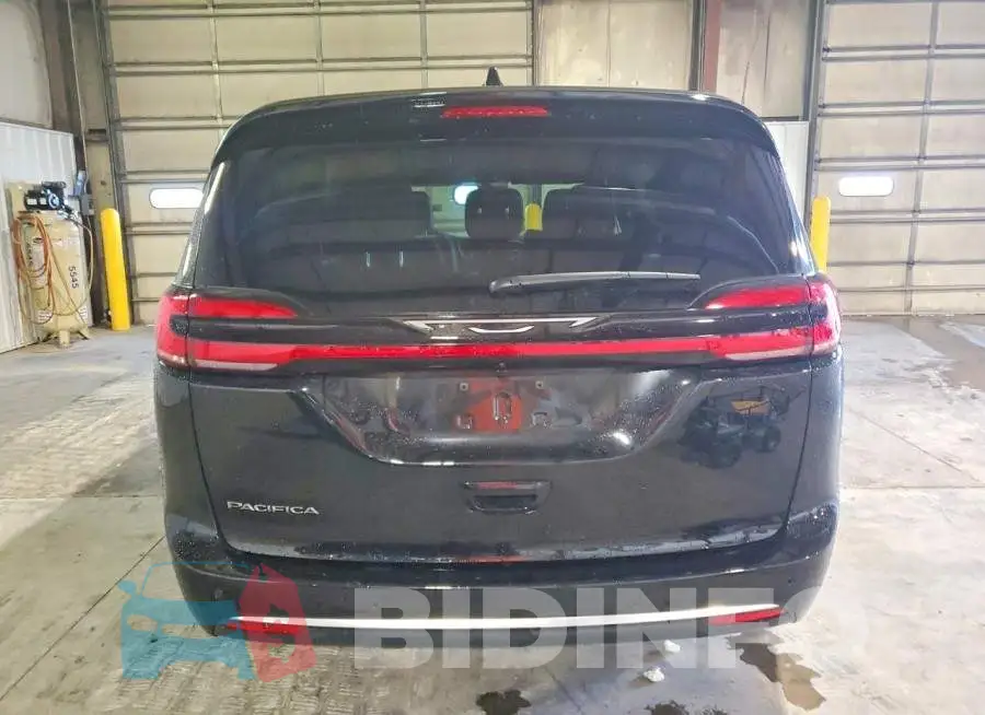 2C4RC1BG8VR556729 Photo# 6