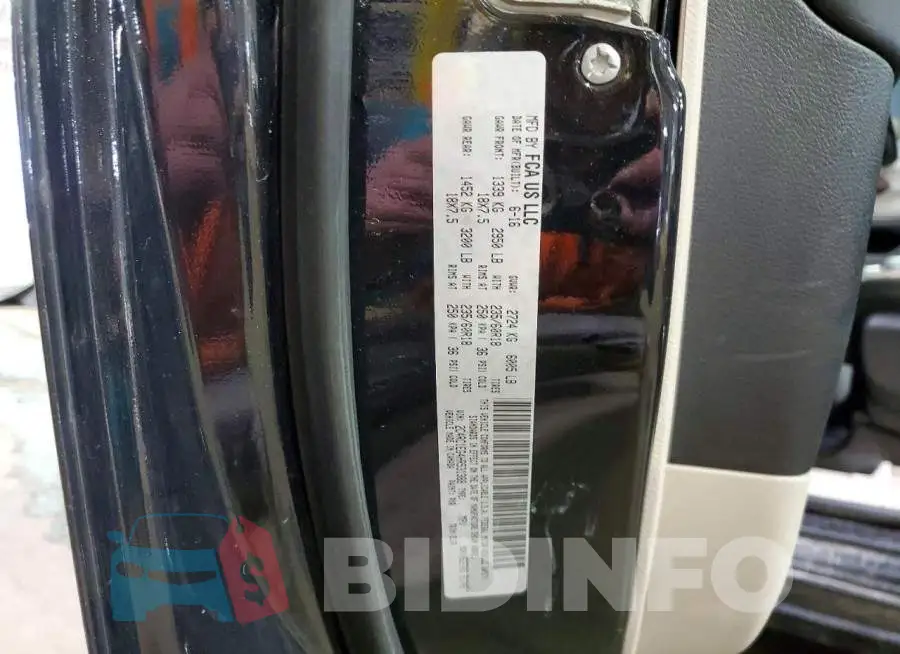 2C4RC1EG4HR531388 Photo# 14