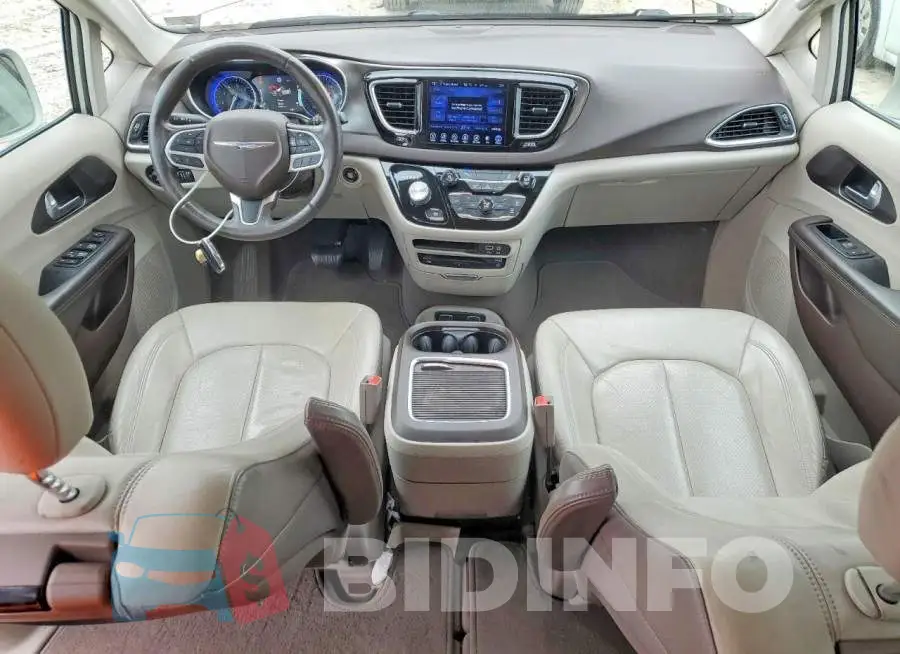 2C4RC1EG7HR644543 Photo# 8