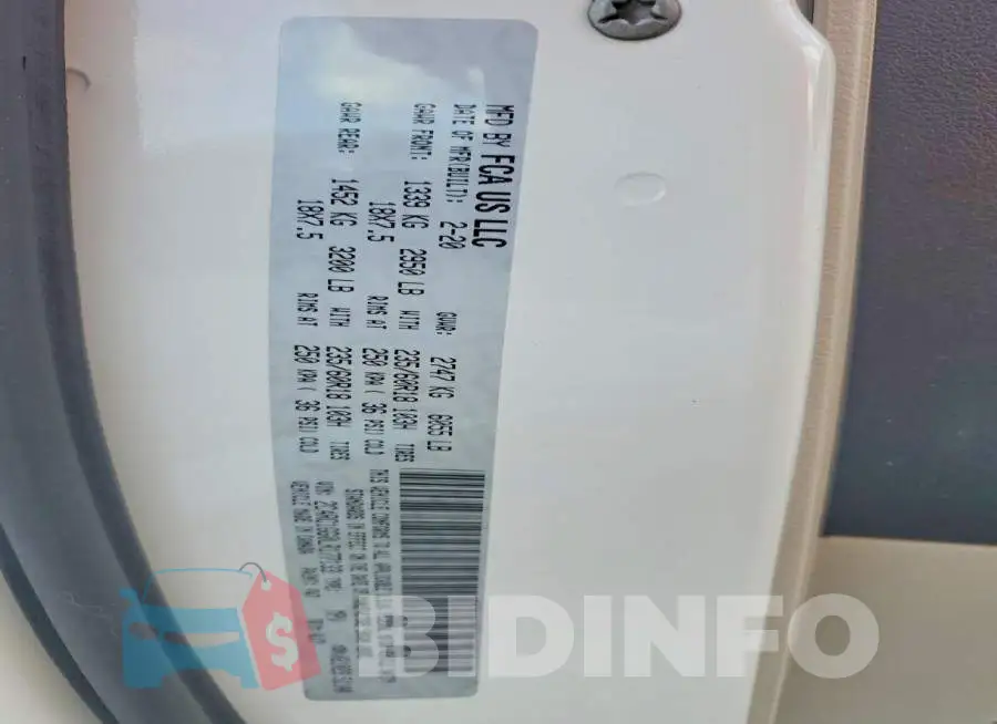 2C4RC1GG0LR177133 Photo# 13