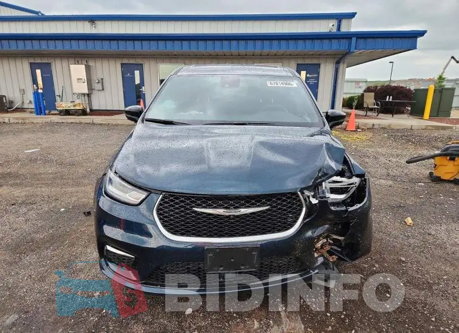 2C4RC3BG0SR521612 Photo# 5